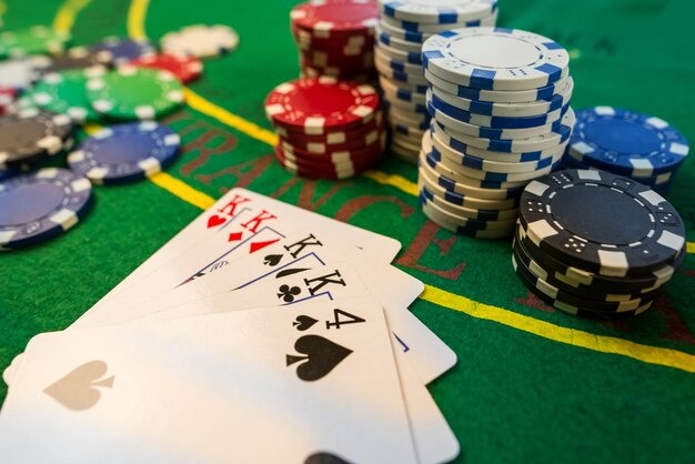 Dealer rotation schedule and table limits on idks slot platform